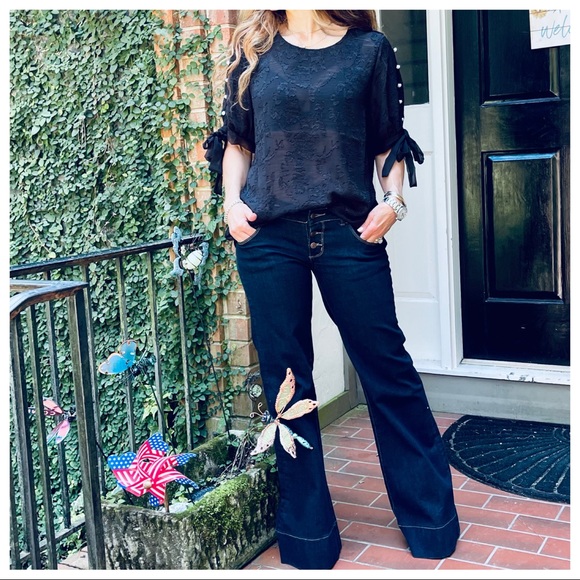 Black textured pearl detail sleeves tunic top - Picture 7 of 8